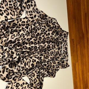 Professional woman’s top